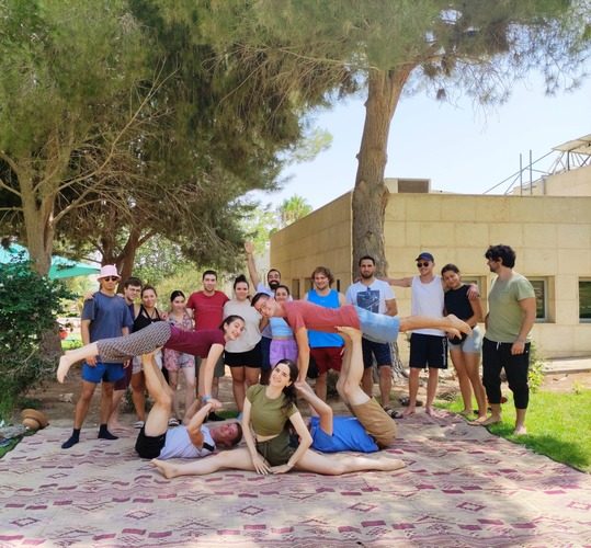 סדנת אקרובאלאנס