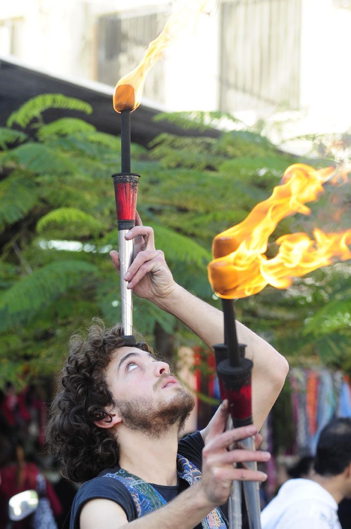 עדן הלהטוטן